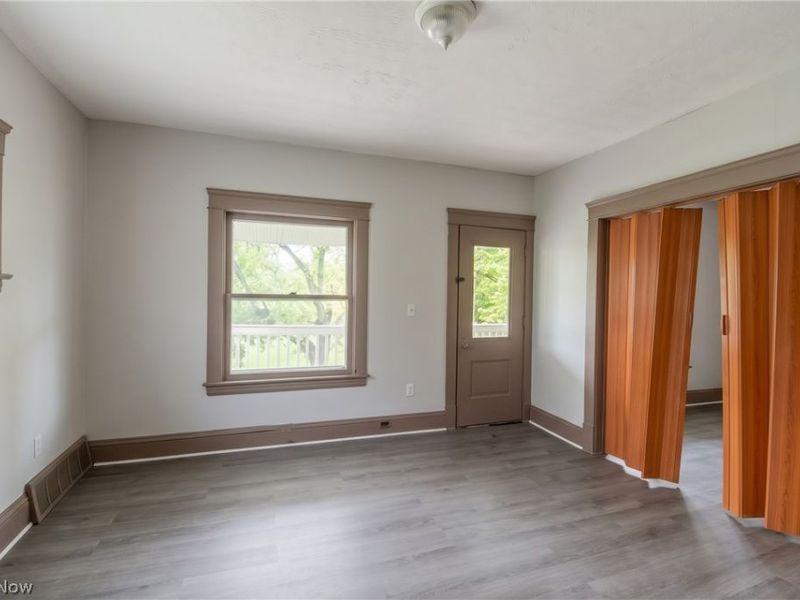 2897 E 111th Street, Cleveland, OH 44104 Photo 12