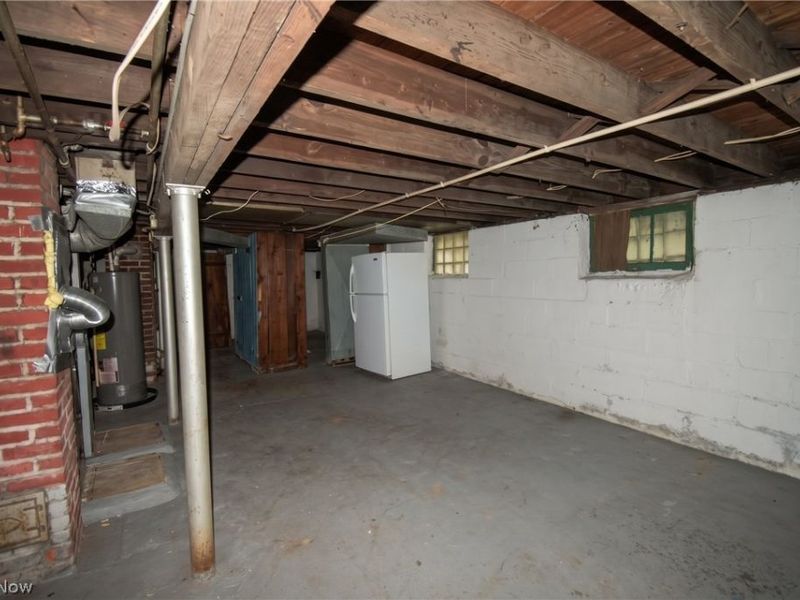 2897 E 111th Street, Cleveland, OH 44104 Photo 19