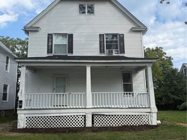 761 Washington Avenue, Lorain, OH 44052