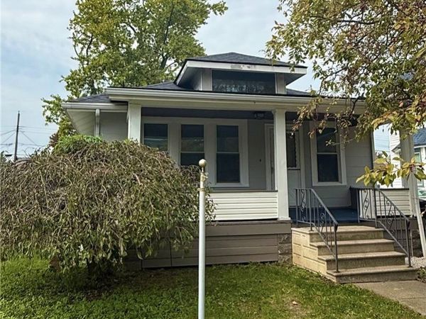 122 Bellfield Avenue, Elyria, OH 44035