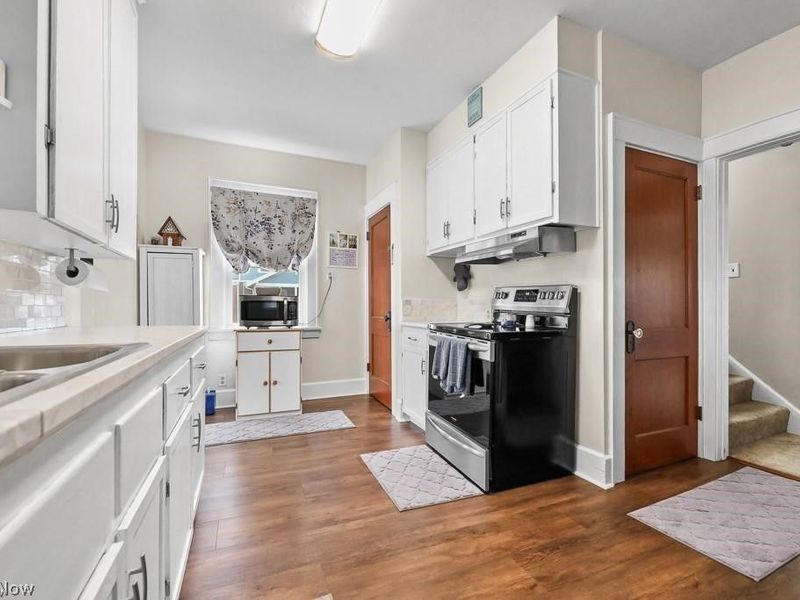 2144 Ridgewood Avenue, Alliance, OH 44601 Photo 10