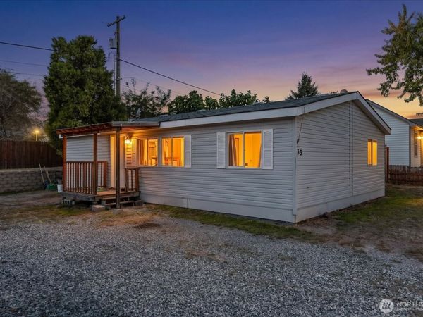 33 Goodfellow Avenue, Electric City, WA 99123