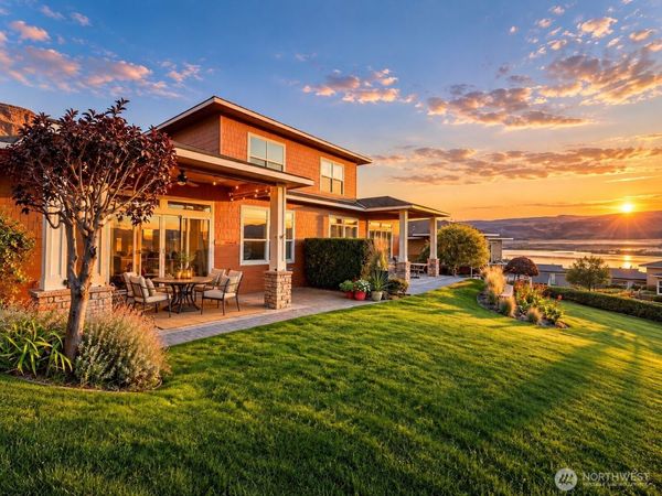 9108 Red Hawk Lane NW, Unit A72, Quincy, WA 98848