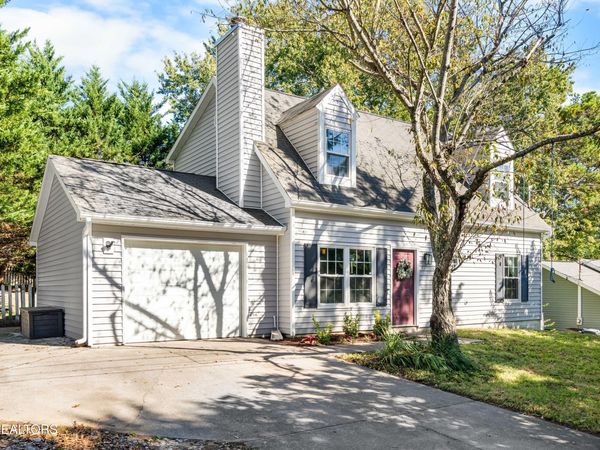 5915 Autumn Oaks Lane, Knoxville, TN 37921