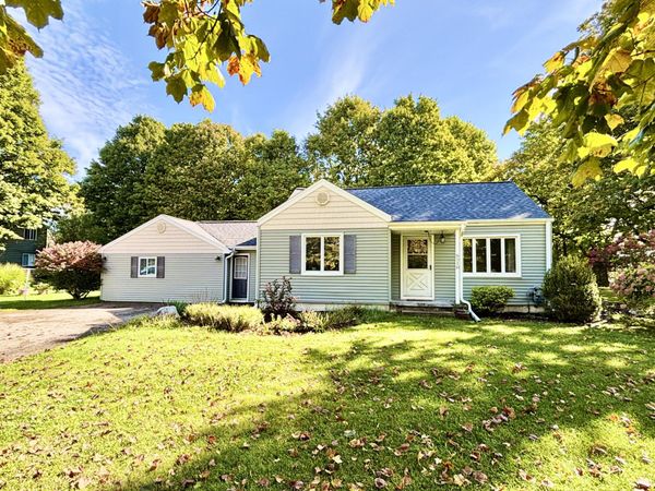 6510 Creyts Road, Dimondale, MI 48821