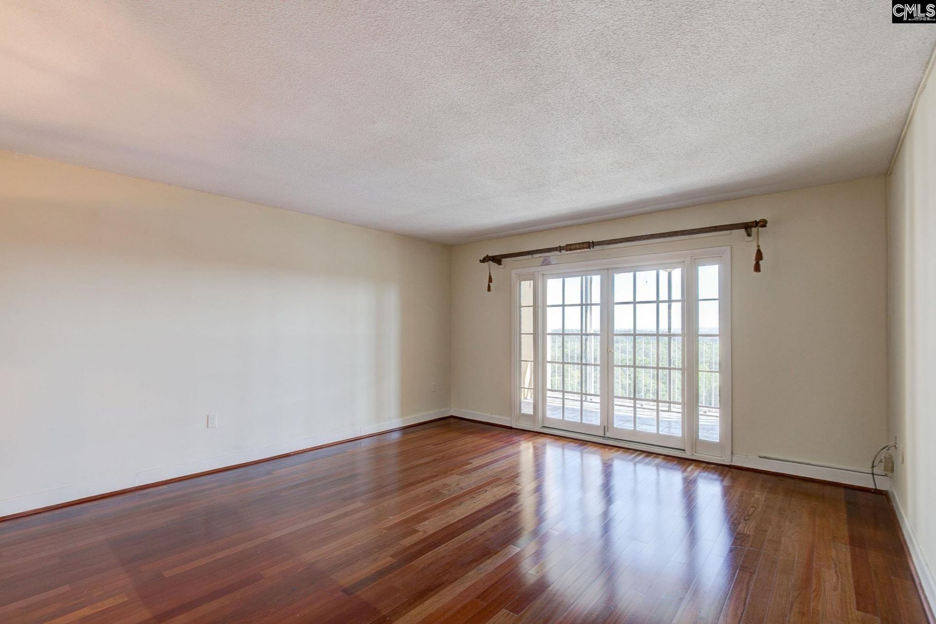 1825 St. Julian Place  Photo 17