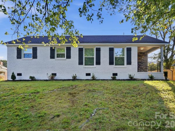 3415 Barfield Drive, Charlotte, NC 28217
