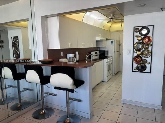 100 Lincoln Rd , Unit 812, Miami Beach, FL 33139 Photo