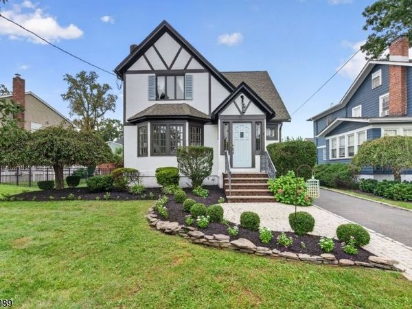 203 Balmiere Rd, Cranford, NJ 07016