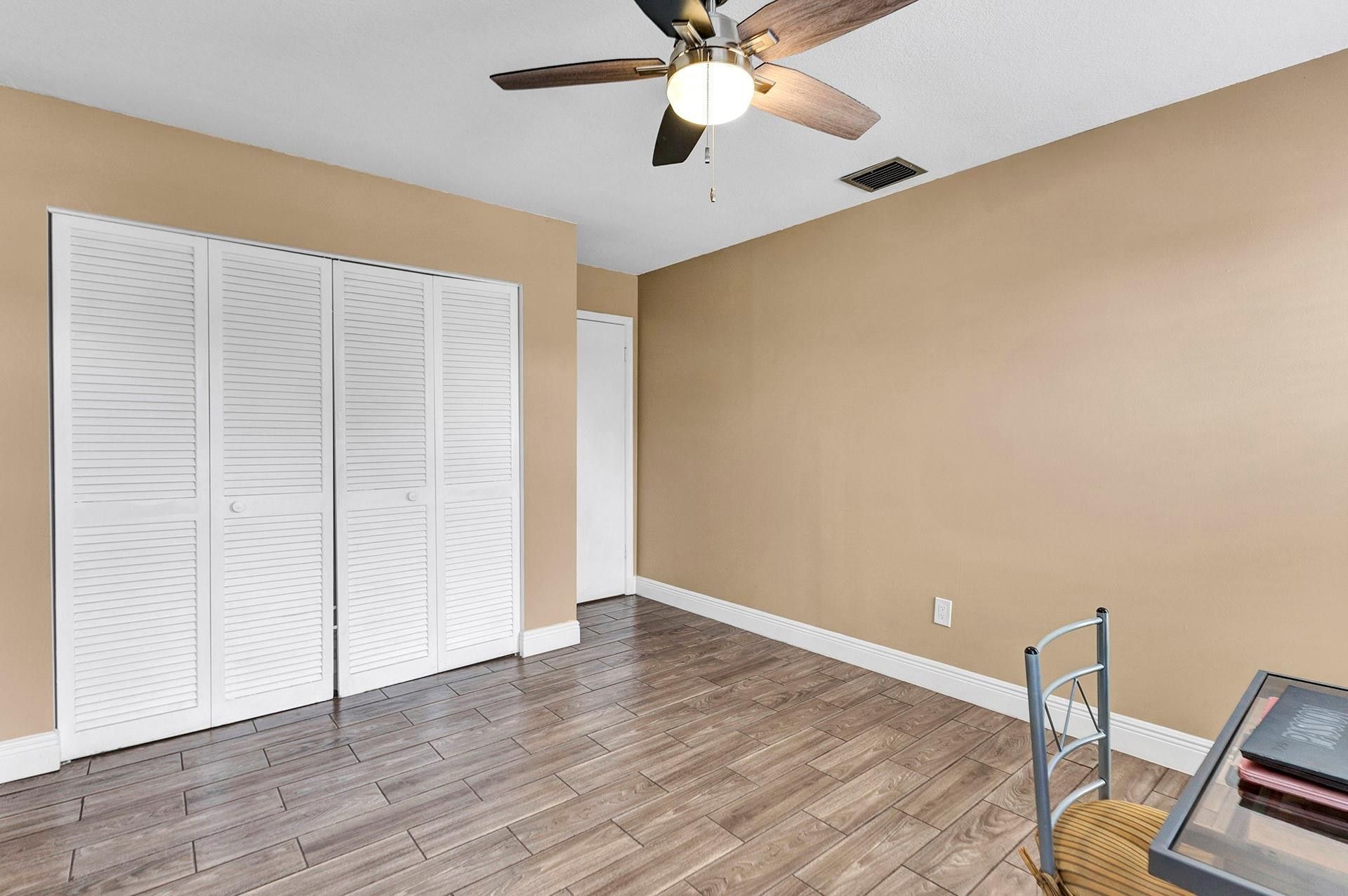 222 SE 1st Circle, Boynton Beach, FL 33435 Photo
