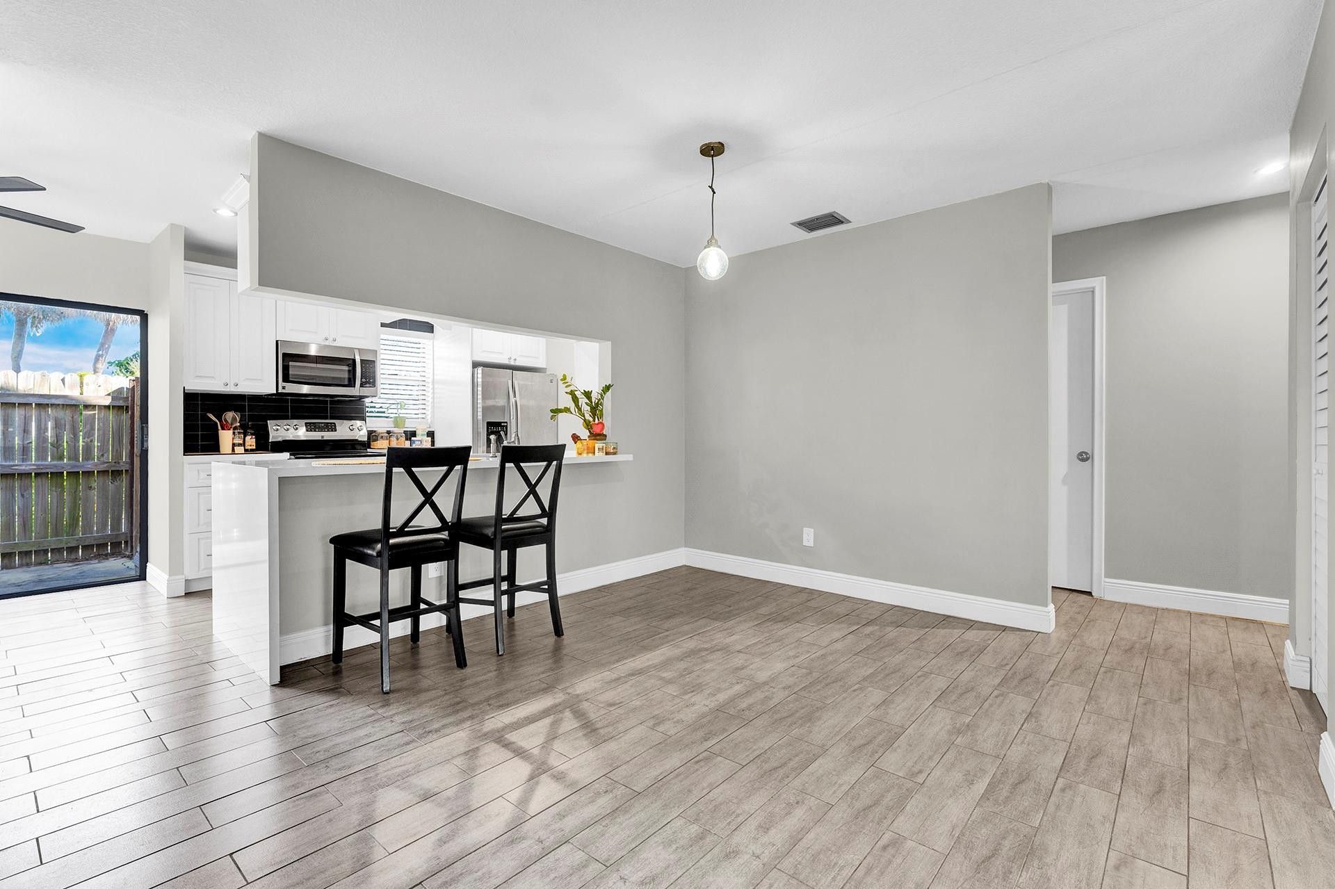 222 SE 1st Circle, Boynton Beach, FL 33435 Photo