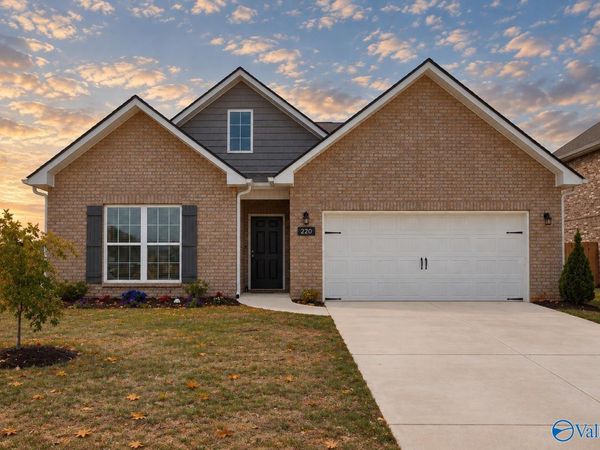 220 Irish Hill Drive, Meridianville, AL 35759