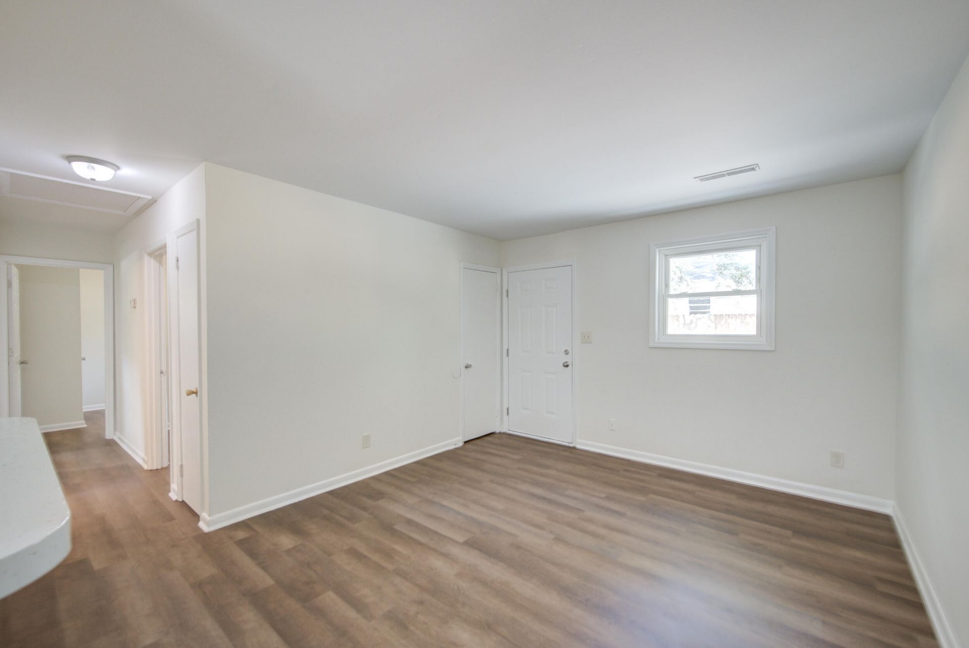 2706 Crestline Drive Photo 12
