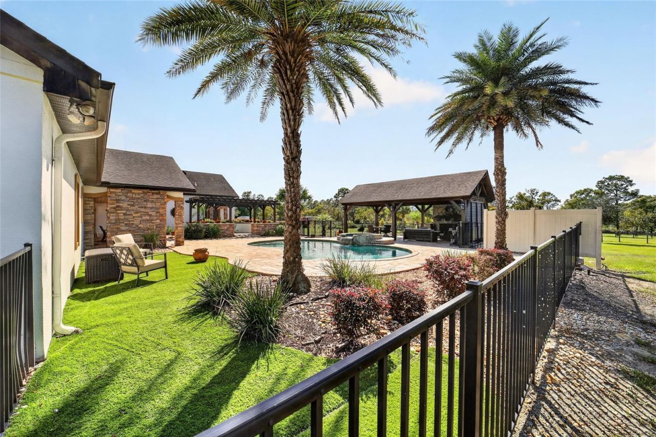 5290 NE 103rd Terrace, Bronson, FL 32621 Photo
