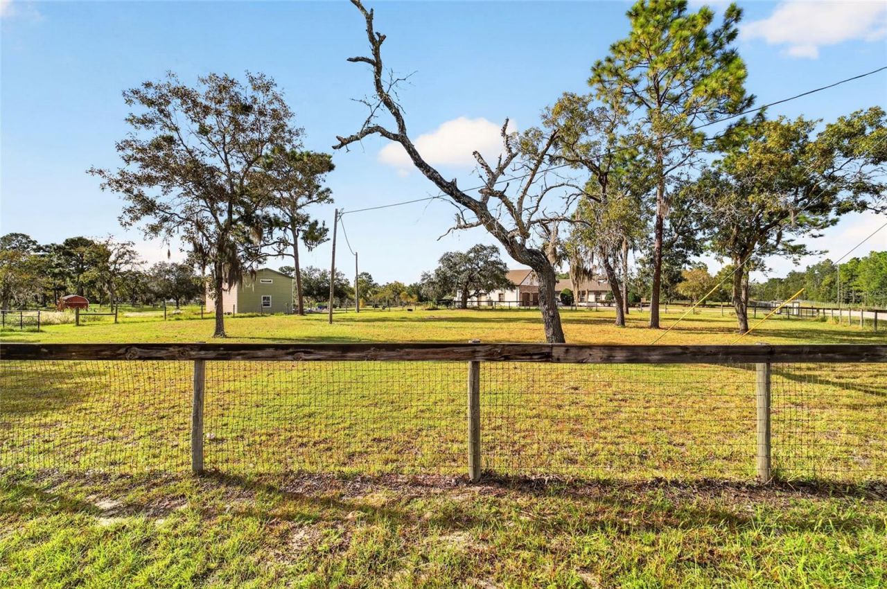 5290 NE 103rd Terrace, Bronson, FL 32621 Photo