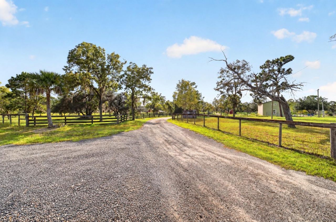 5290 NE 103rd Terrace, Bronson, FL 32621 Photo
