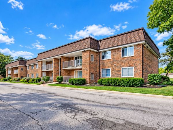 1106 Westover Lane , Unit 2B, Schaumburg, IL 60193