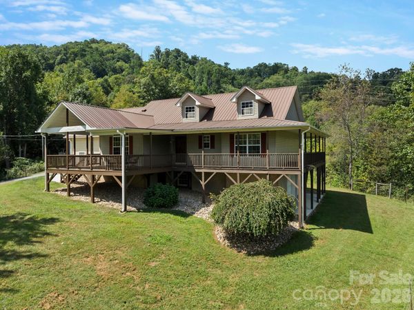 170 Yates Cove Road , Waynesville, NC 28785