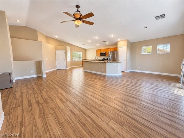 4648 Mountain Tree Street , North Las Vegas, NV 89031