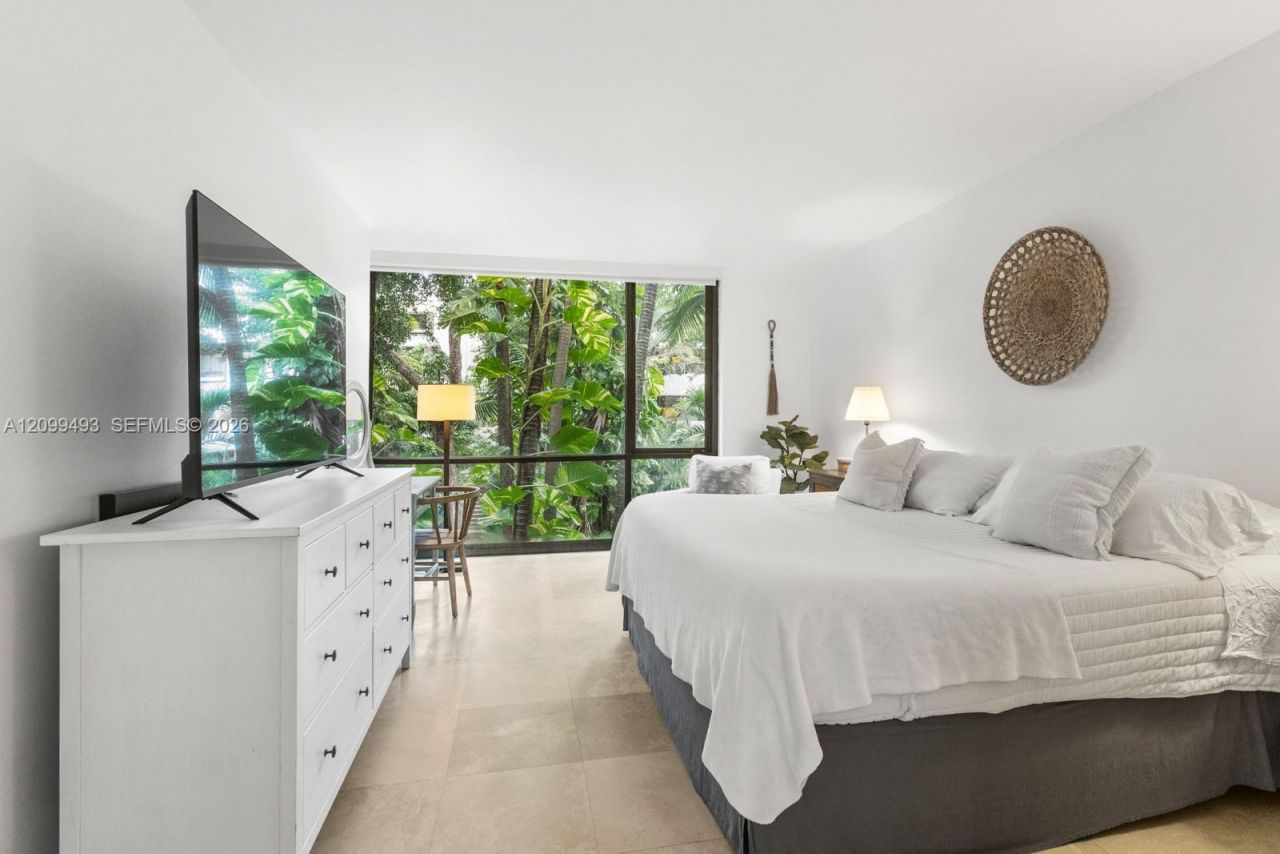 121 Crandon Blvd, Unit 259, Key Biscayne, FL 33149 Photo