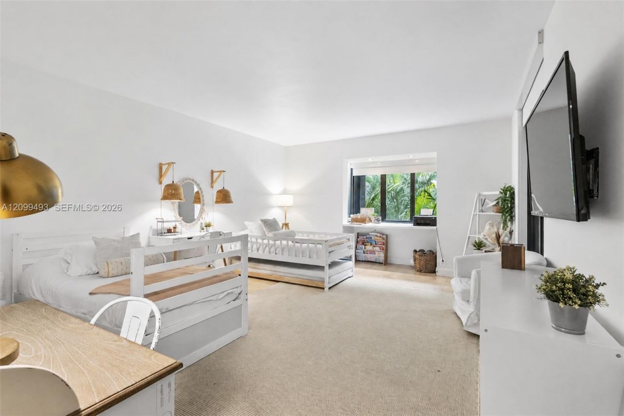 121 Crandon Blvd, Unit 259, Key Biscayne, FL 33149 Photo