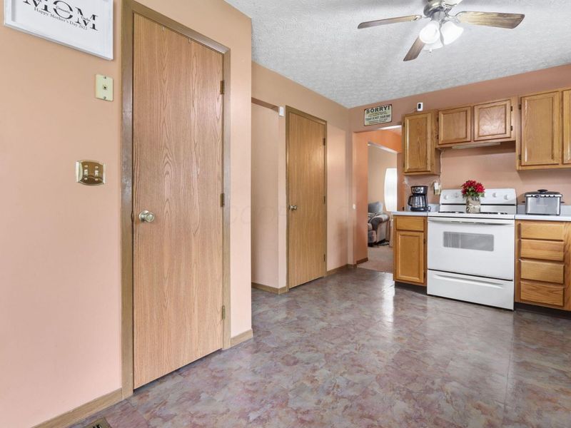 2175 Pelham Place, Obetz, OH 43207 Photo 17