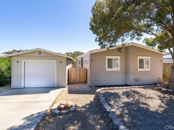 4398 Valley Lane, Paso Robles, CA 93446