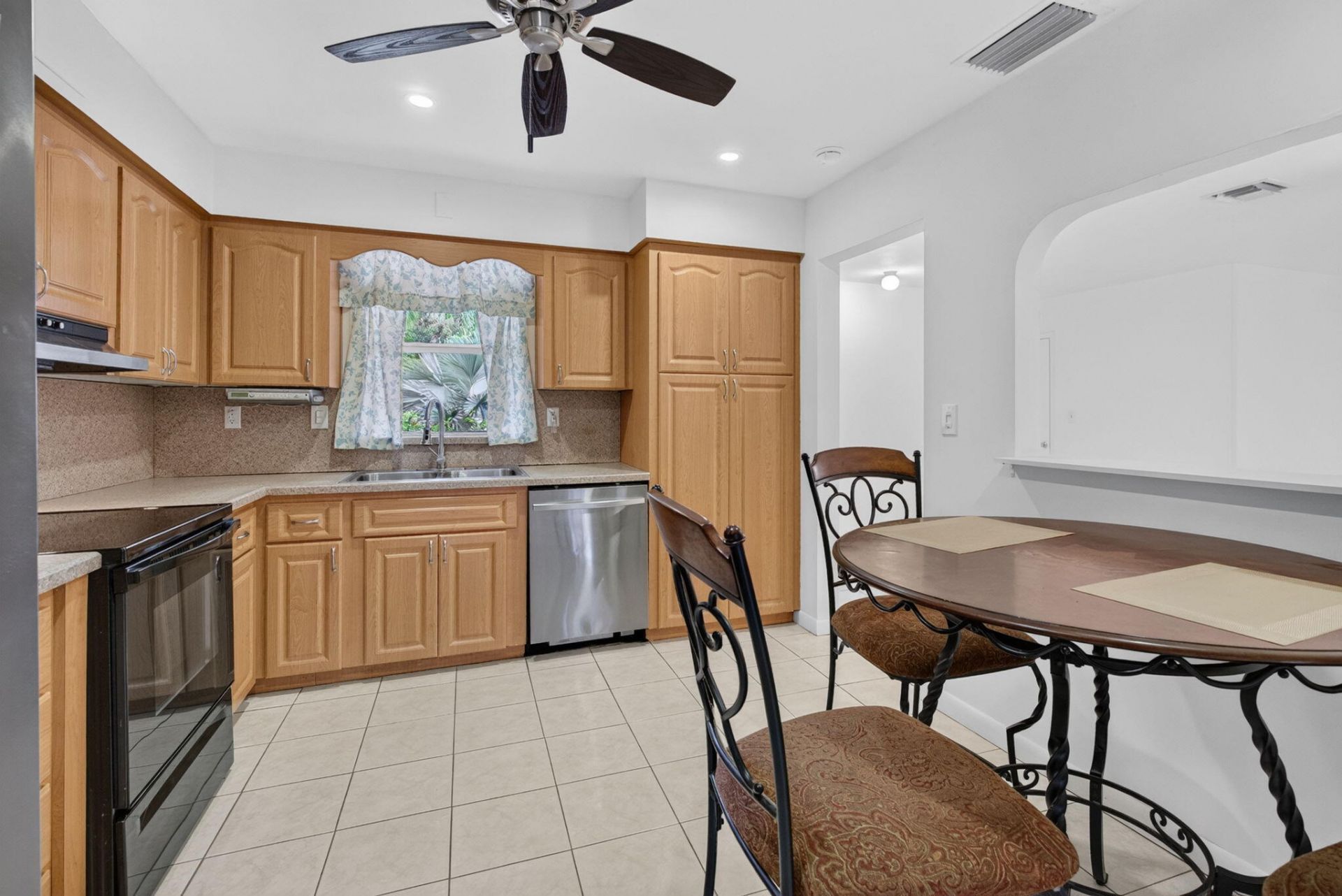 167 NW 49th Avenue, Plantation, FL 33317 Photo