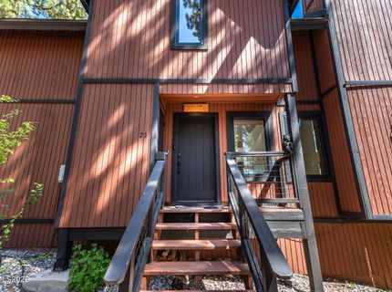 949 Dana Court, Unit 21, Incline Village, NV 89451 Photo