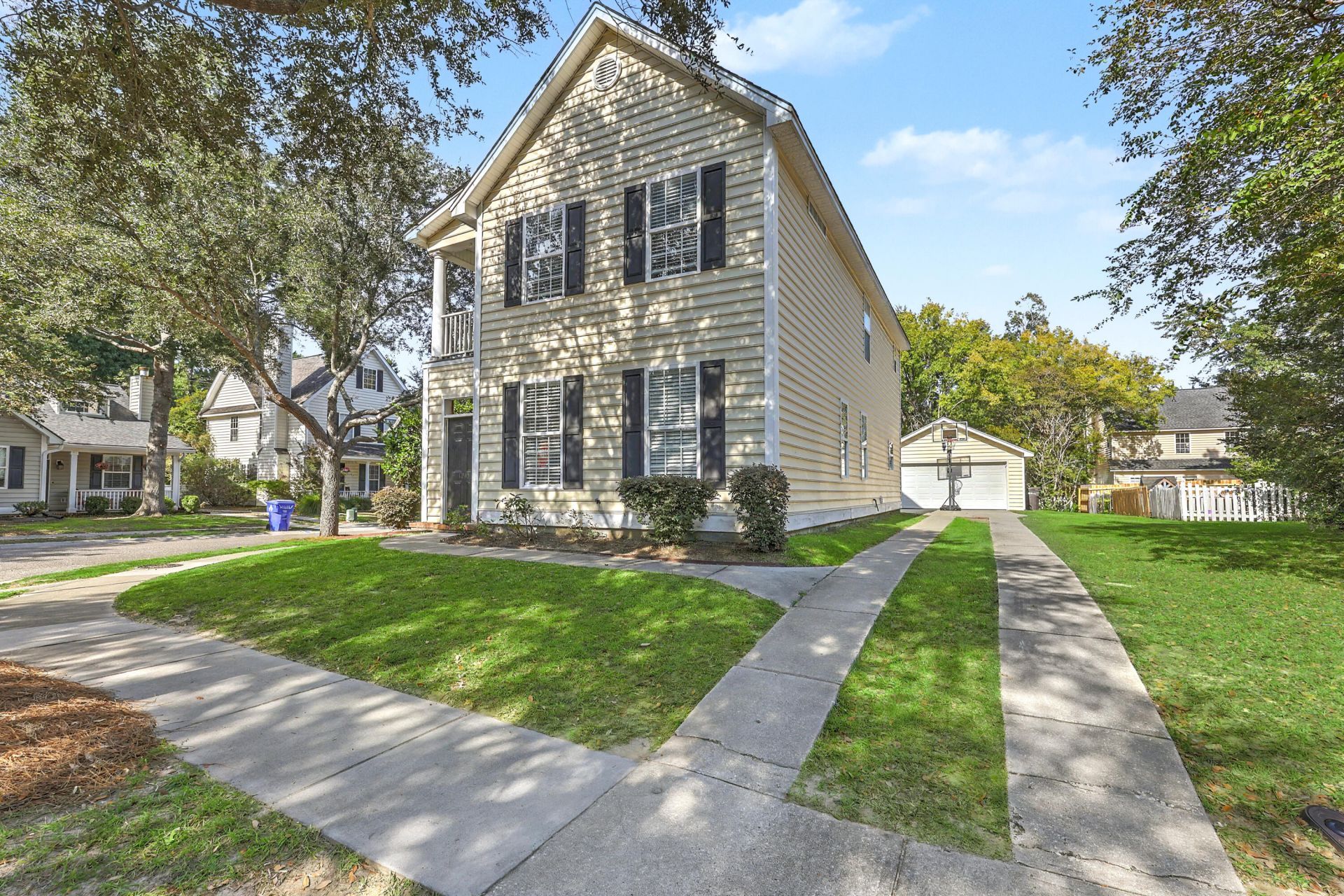 1215 Spotted Owl Drive Photo 2