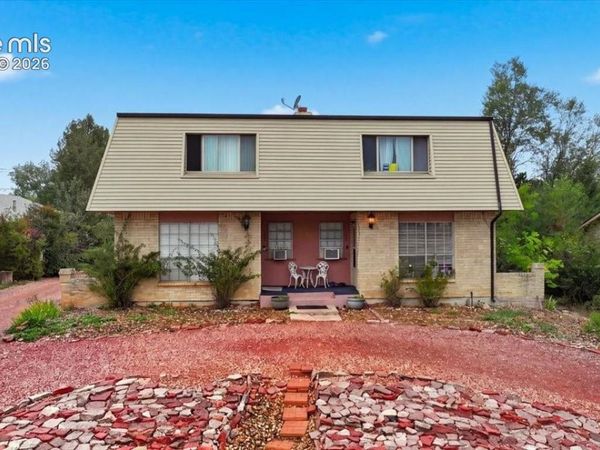 724-726 Pioneer Lane, Colorado Springs, CO 80904