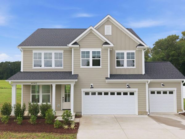 4142 Dixon Road , Grimesland, NC 27837