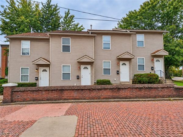 642 E Buchtel Avenue, Akron, OH 44304