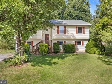 11810 CLARENCE DRIVE , FREDERICKSBURG, VA 22407
