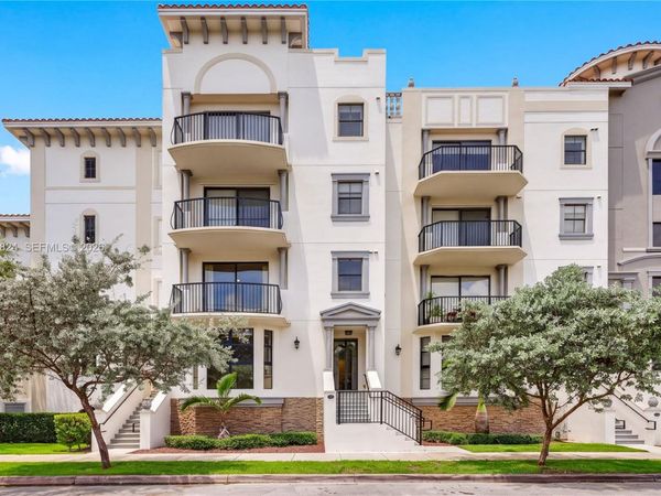 1650 Galiano St , Unit TH11, Coral Gables, FL 33134