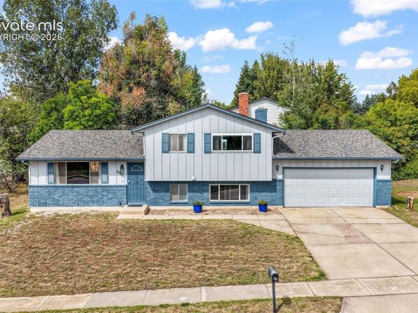 5090 Flintridge Drive, Colorado Springs, CO 80918