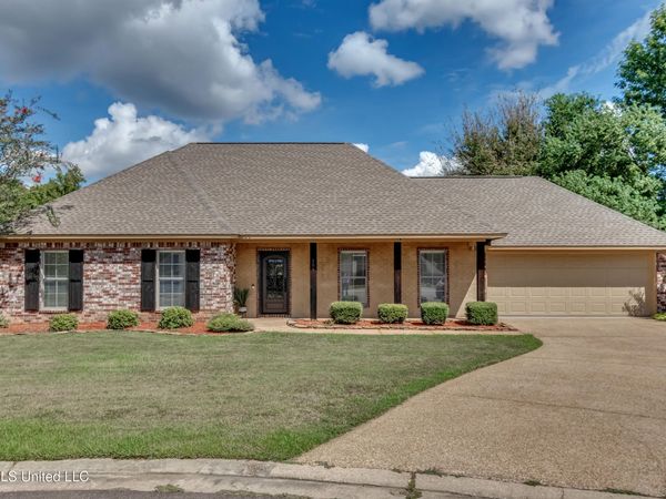 704 Pecan Court, Brandon, MS 39042