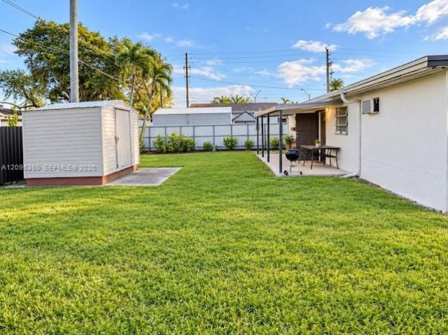 7550 SW 35th St, Miami, FL 33155 Photo