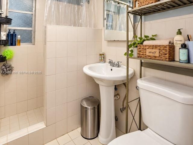 7550 SW 35th St, Miami, FL 33155 Photo