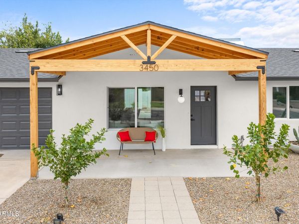 3450 E SUNNYSIDE Drive, Phoenix, AZ 85028