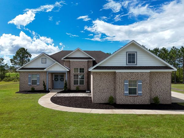 331 Brushed Dunes Circle, Freeport, FL 32439