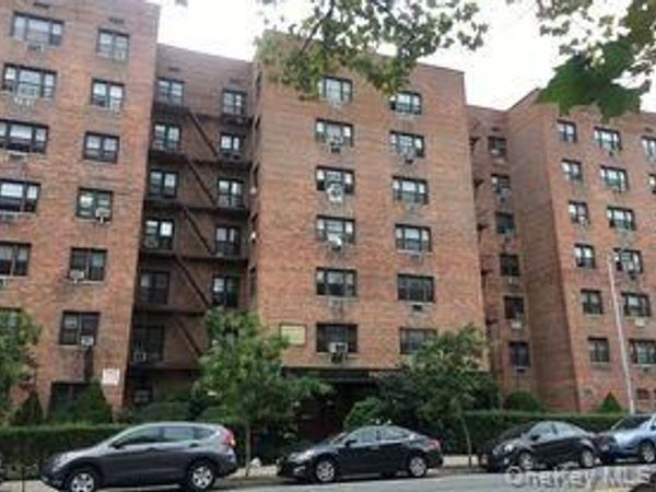55-30 99th Street , Unit 2H, Jamaica, NY 11432