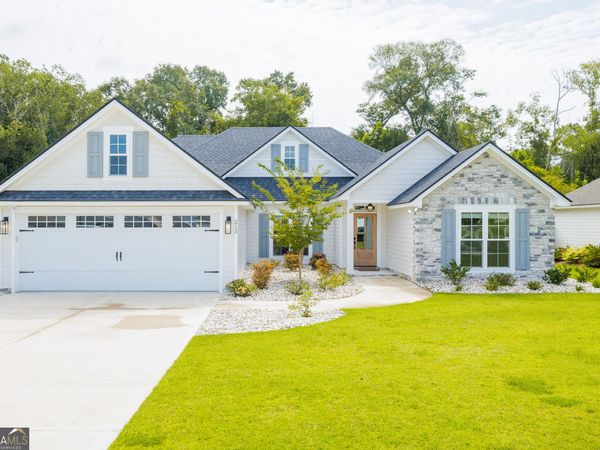 213 Orvis Lane, Hahira, GA 31632