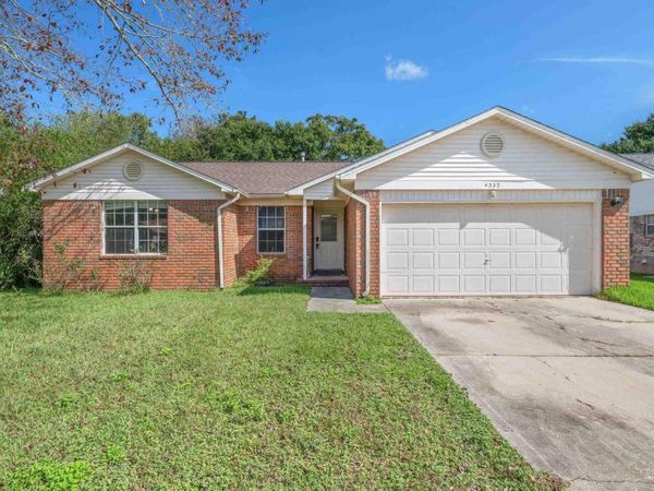 4332 Sugar Mill Bend, Pace, FL 32571