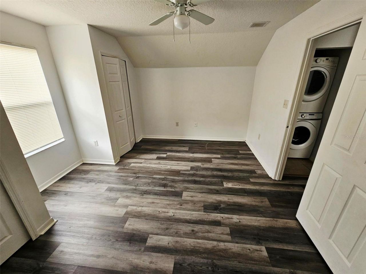 1024 Park Central Circle , Groveland, FL 34736 Photo