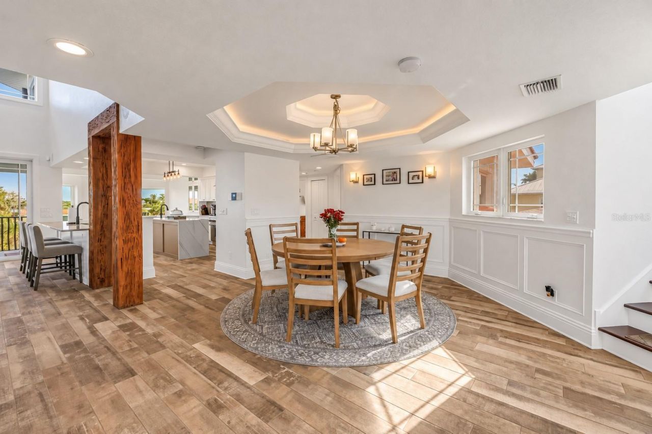 199 21st Avenue, Saint Pete Beach, FL 33706 Photo