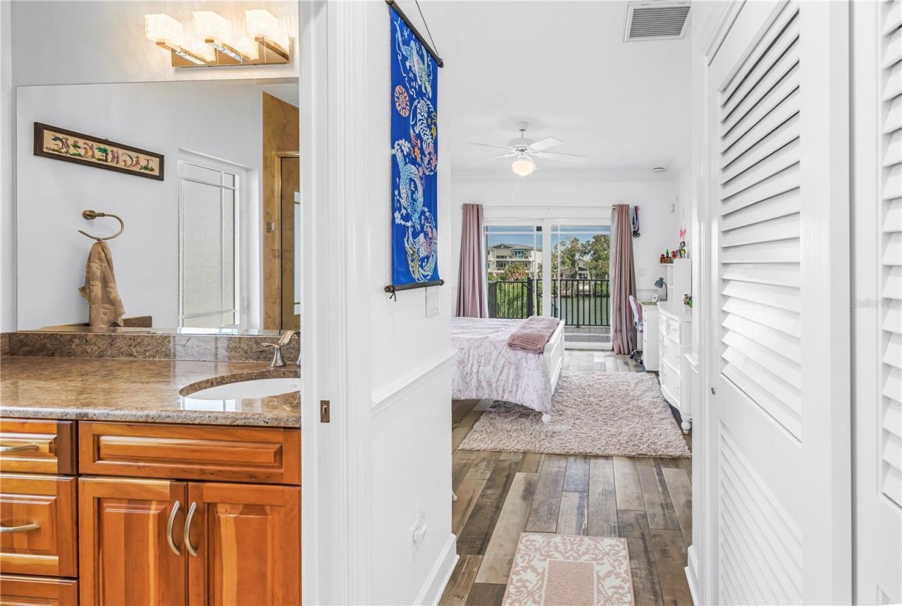 199 21st Avenue, Saint Pete Beach, FL 33706 Photo