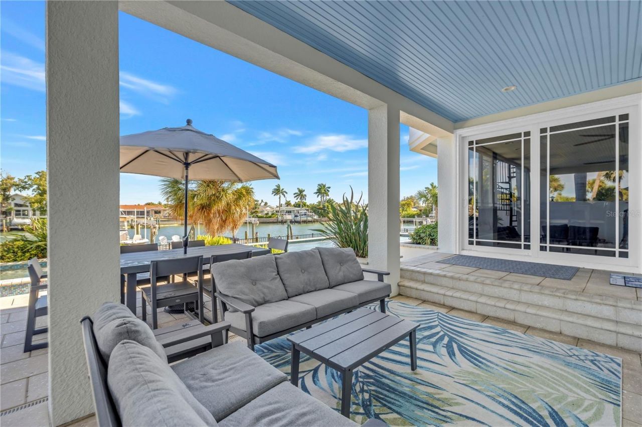 199 21st Avenue, Saint Pete Beach, FL 33706 Photo