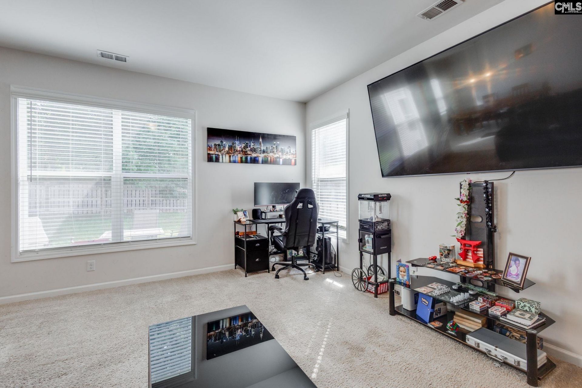 232 Ashewicke Drive  Photo 8
