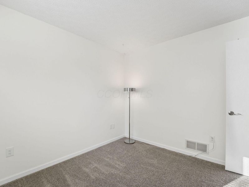 6414 Rossmore Lane, Canal Winchester, OH 43110 Photo 21